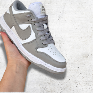 NIKE DUNK LOW CINZA / BRANCO 100% COURO (LINHA PREMIUM)