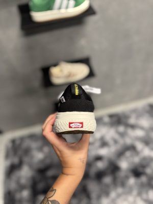 VANS ULTRARANGE NEO PRETO /BRANCO PREMIUM