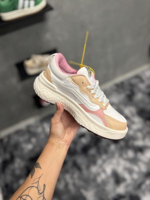 VANS VR3 ULTRARANGE NEO ROSA/BRANCO (LINHA PREMIUM)