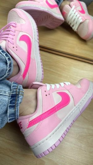 NIKE DUNK LOW - ROSA BEBE