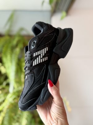 New Balance 9060 Black IMPORTADO