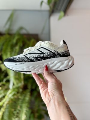 New Balance NB 1080 Preto/off