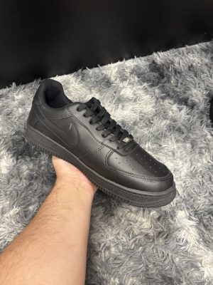Nike Air Force 1 Preto (Tamanhos Especiais)